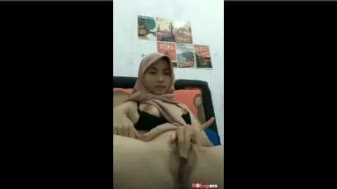 Bokep Indo Chella Dini Colmek Pakai Jilbab Tobrut Mulus