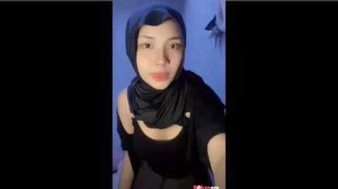Bokep Indo Chella Dini Cantik Jilbab Colmek Bikin Ketagihan