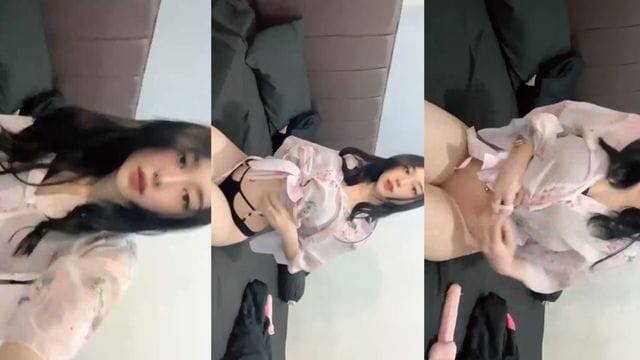 Bokep Indo Koleksi Pribadi Sekretaris Mulus Colok Memek Pake Dildo